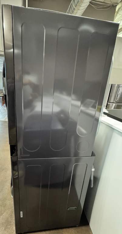 LG Washtower™ 4.5 Cu. Ft. Washer And 7.4 Cu. Ft. Electric Dryer - Black Steel Black Steel WKEX200HBA, product image 4 of 4