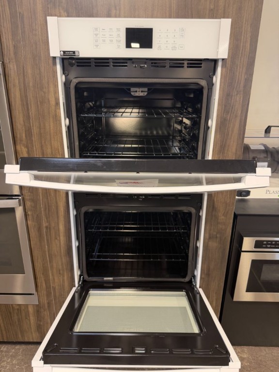 GE 27" Smart Built-In Double Wall Oven White JKD3000DNWW, product image 2 of 2