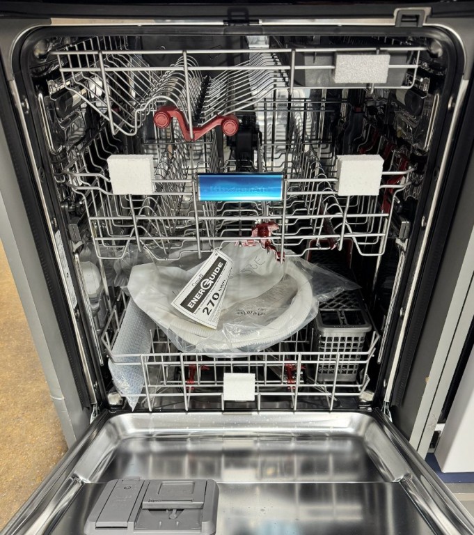 KitchenAid 360° Max Jets™ Third Rack Dishwasher with Advanced ProDry™ System and Ultra-Bright LED Lighting, 44 dBA Black Ore KDTS724SBE, product image 2 of 2
