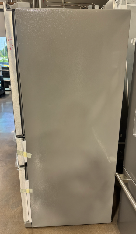 Whirlpool 36-Inch Wide French Door Refrigerator - 25 cu. ft. Fingerprint Resistant Stainless Steel WRX735SDHZ, product image 3 of 11