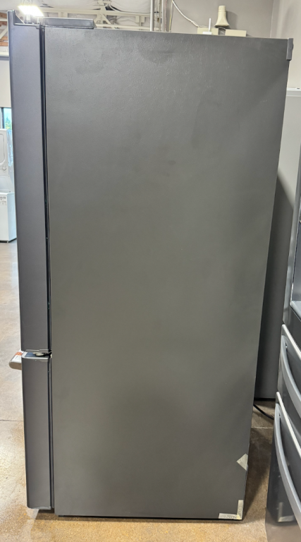 Cafe Café 27.7 Cu. Ft. Smart French-door Refrigerator With Hot Water Dispenser Matte Black CFE28TP3MD1, product image 5 of 28
