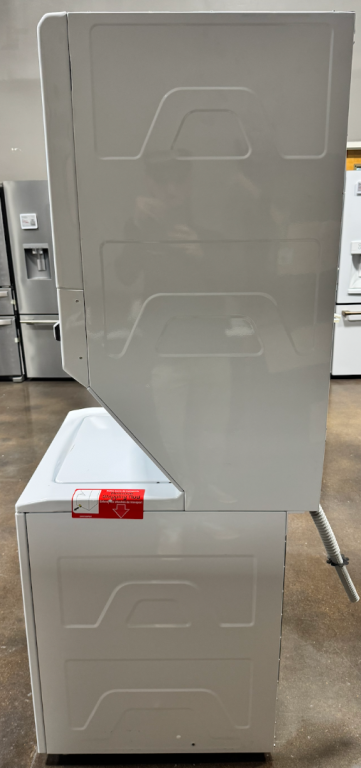 GE Unitized Spacemaker 3.8 cu. ft. Capacity Washer with Stainless Steel Basket and 5.9 cu. ft. Capacity Electric Dryer White on White GUD27ESSMWW, product image 3 of 23