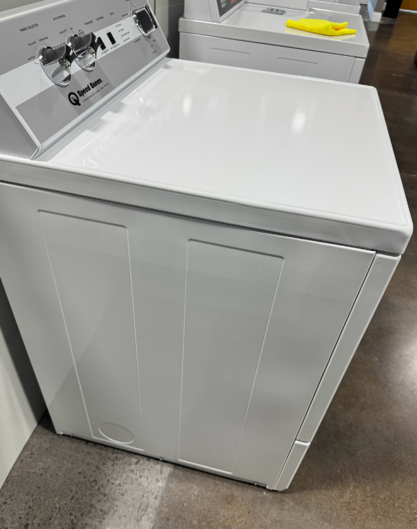 Speed Queen DC5 Sanitizing Gas Dryer with Pet Plus™ White DC5004WG, product image 3 of 10
