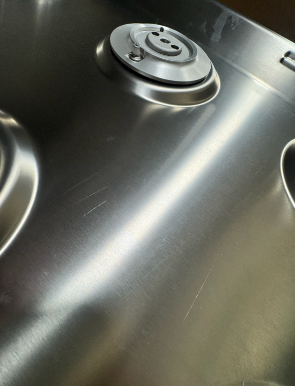 Viking 36"W. Gas Cooktop Stainless Steel VGSU53616BSS, product image 4 of 5