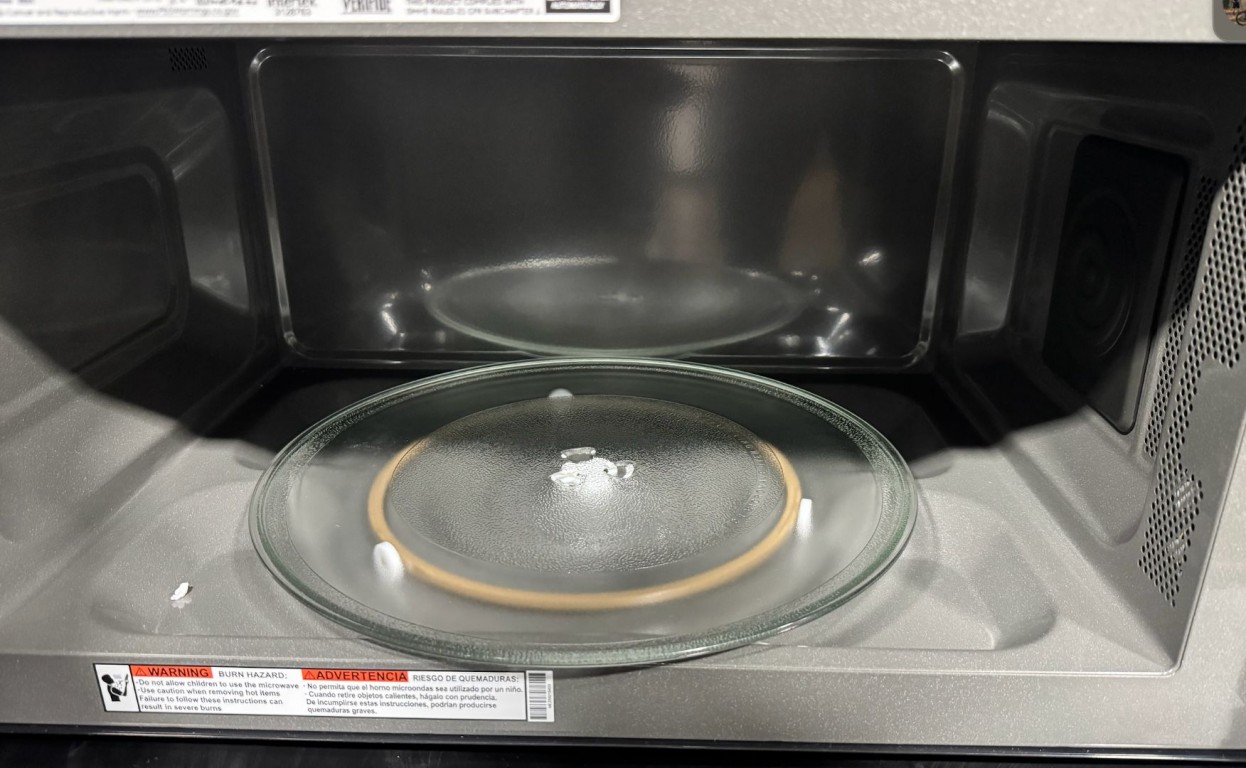 Frigidaire Gallery 1.9 Cu. Ft. Over-the Range Microwave with Air Fry Stainless Steel GMOS1968AF, product image 2 of 15